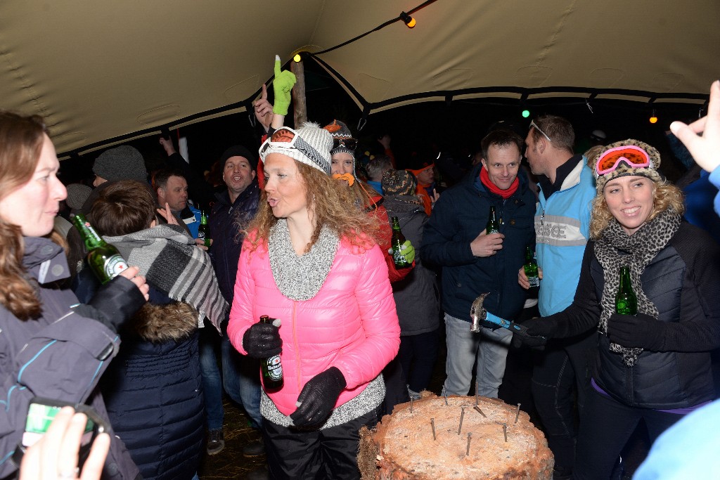 ../Images/Apres ski feest Drinkebroeders 058.jpg